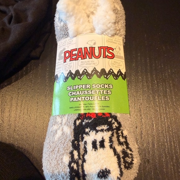 Peanuts Black and Green Kids Hat Set - Picture 2 of 6